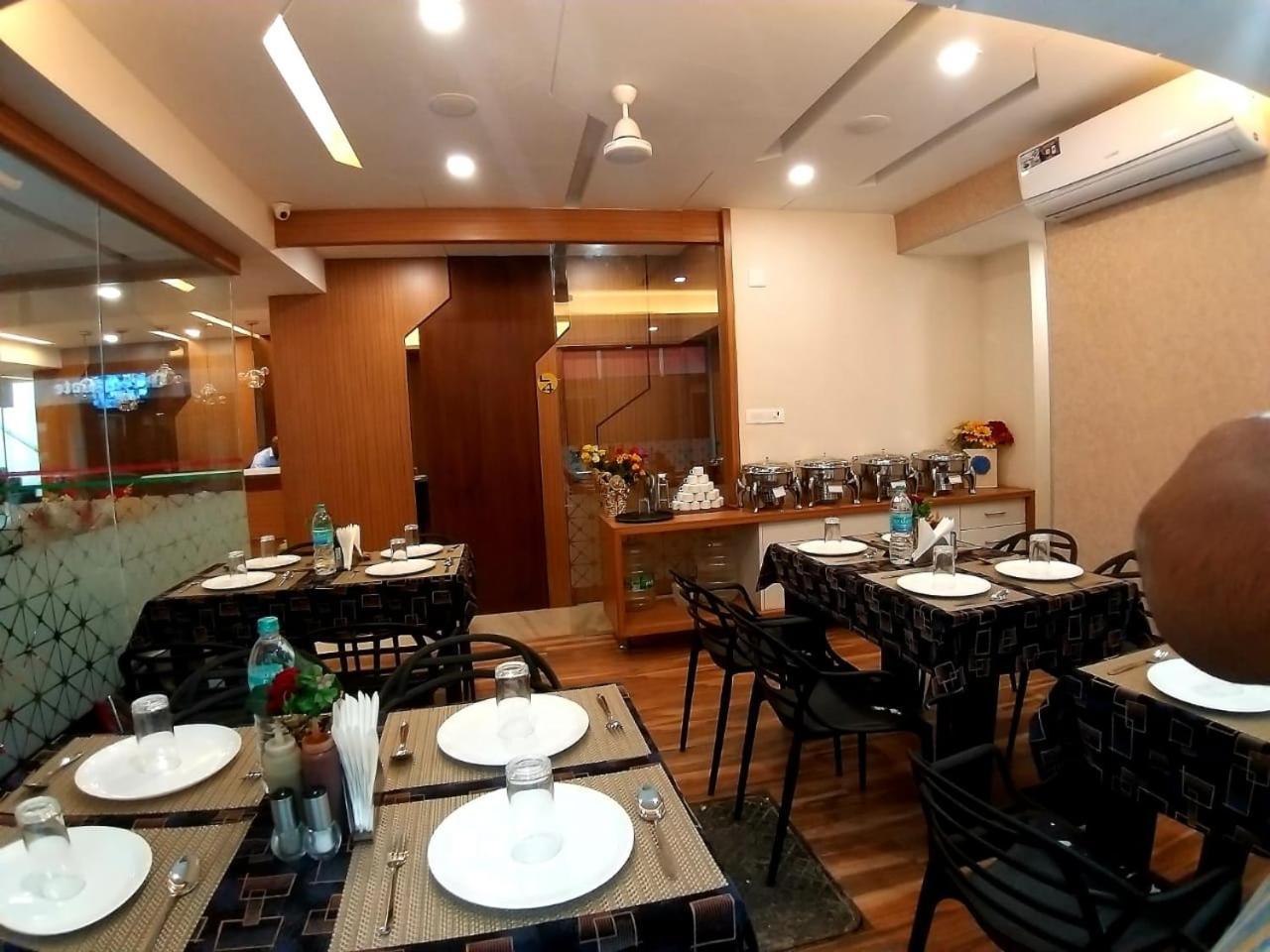 Grand Elegant Hotel Chennai Eksteriør billede